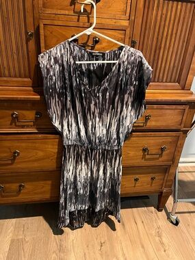 Express Black and White Abstract Print Dress